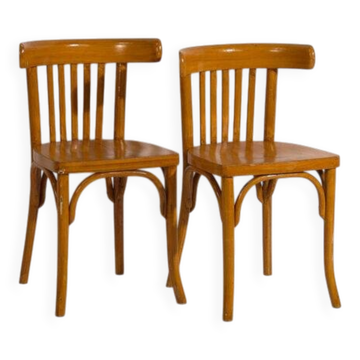 Set of antique bistro chairs (circa 1920). Set of 2 pieces, no. 5
