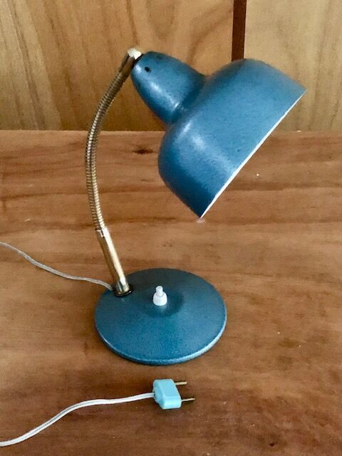 Metal casserole lamp