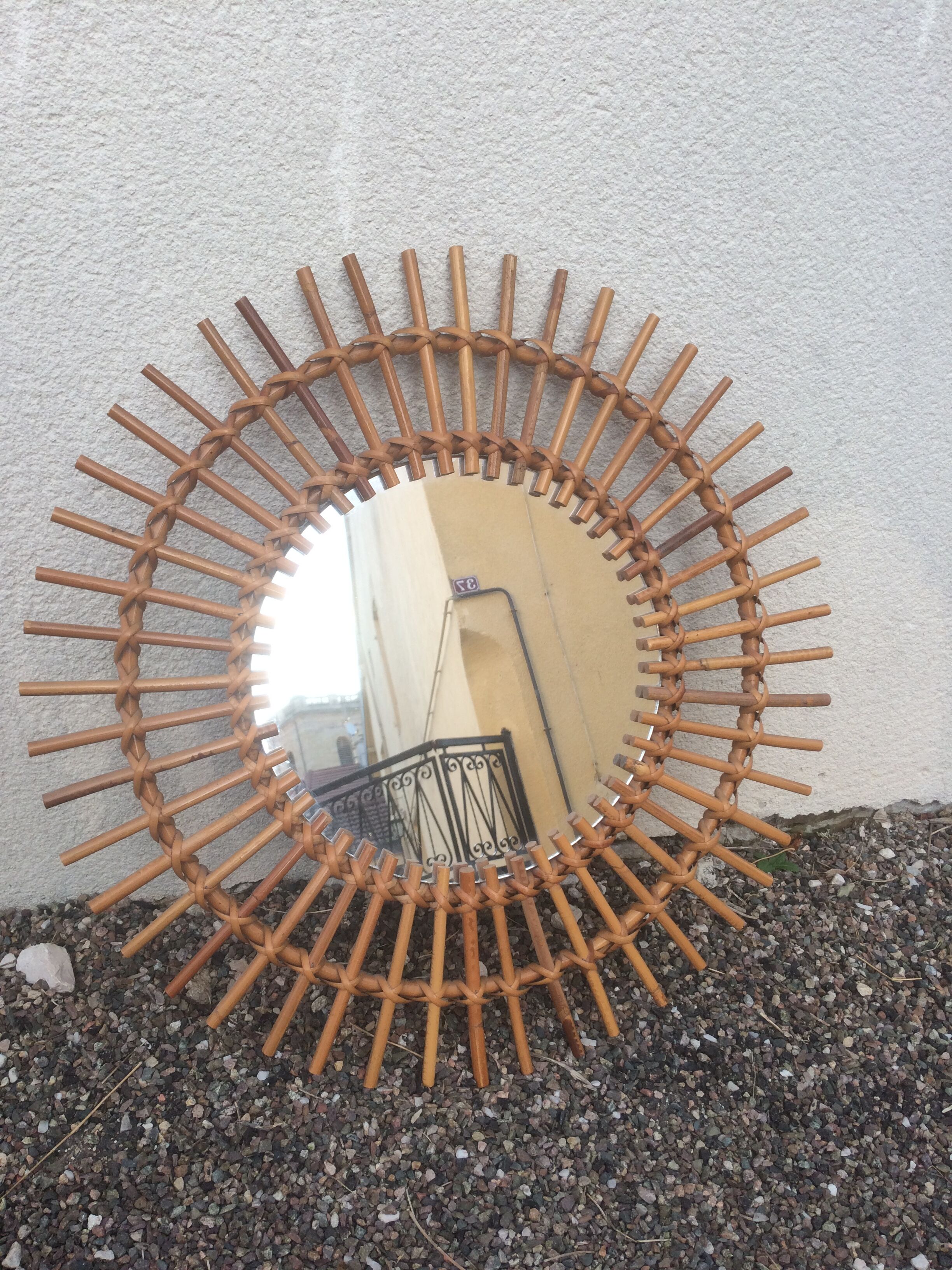 Rattan sun mirror 58x58cm
