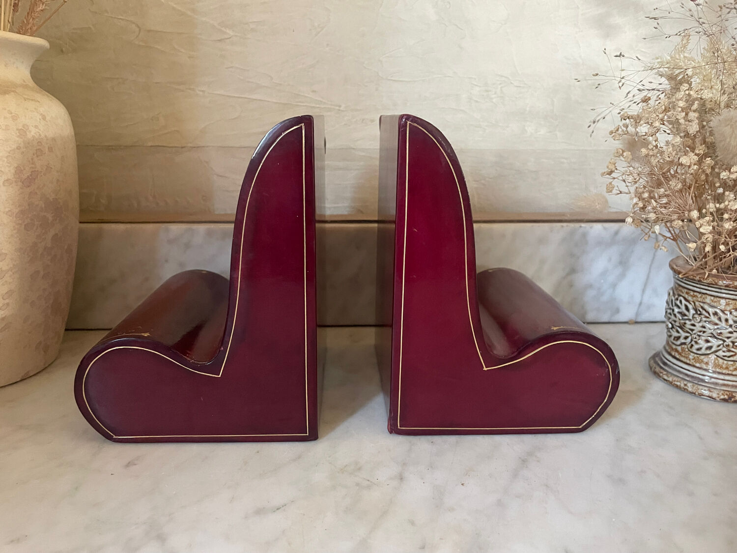 Pair of Italian leather bookends from the 60s