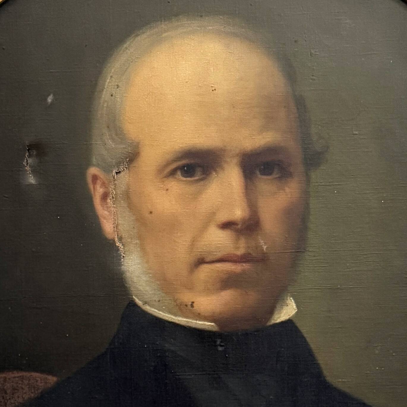Oil on canvas portrait of a man, late 19th century, oval frame gilded with gold leaf.