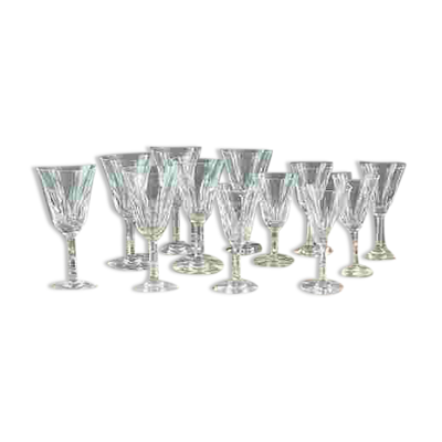 12 verres en cristal Saint Louis, modèle Cerdagne, XXe siècle