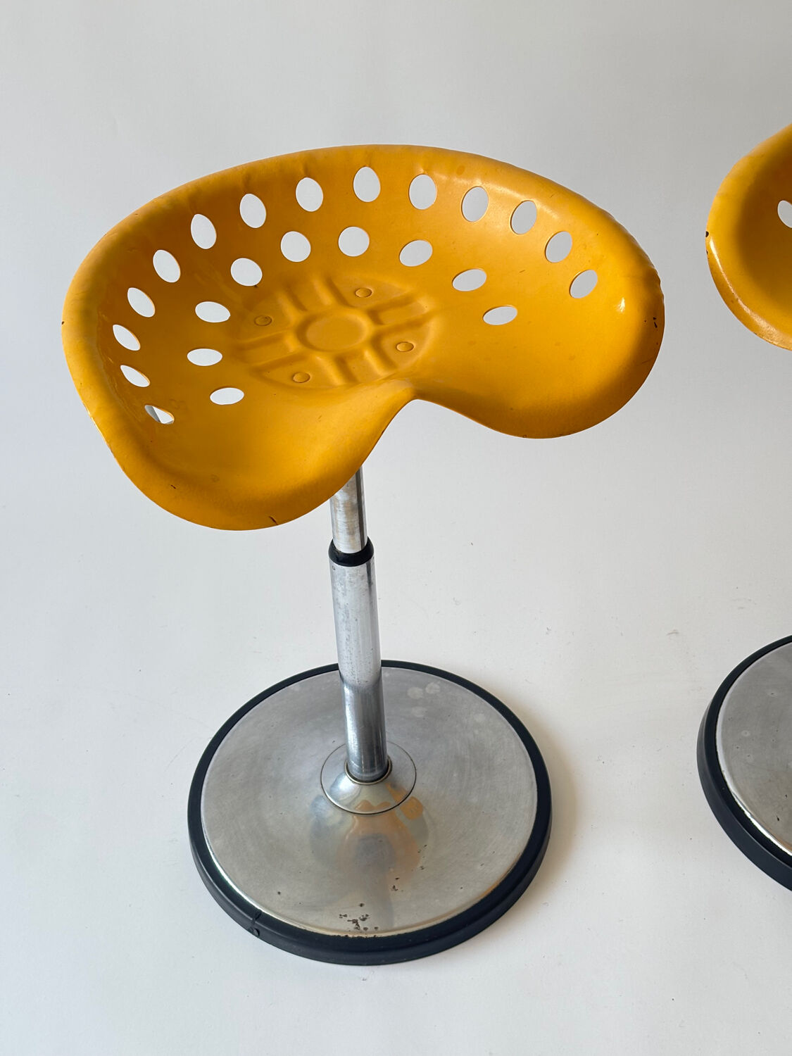 Tabourets Faucheuse par Étienne Fermigier pour Mirima 1970