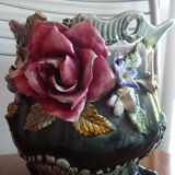 Cache pot en barbotine art nouveau