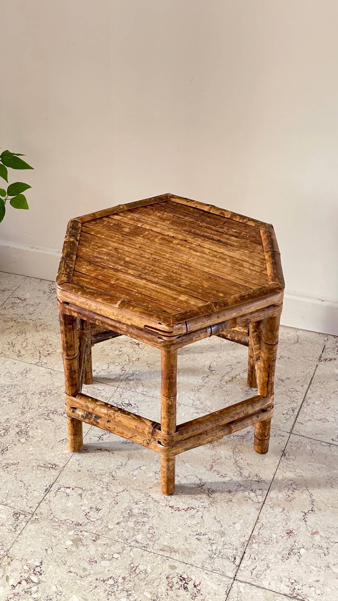 Table basse en bambou vintage