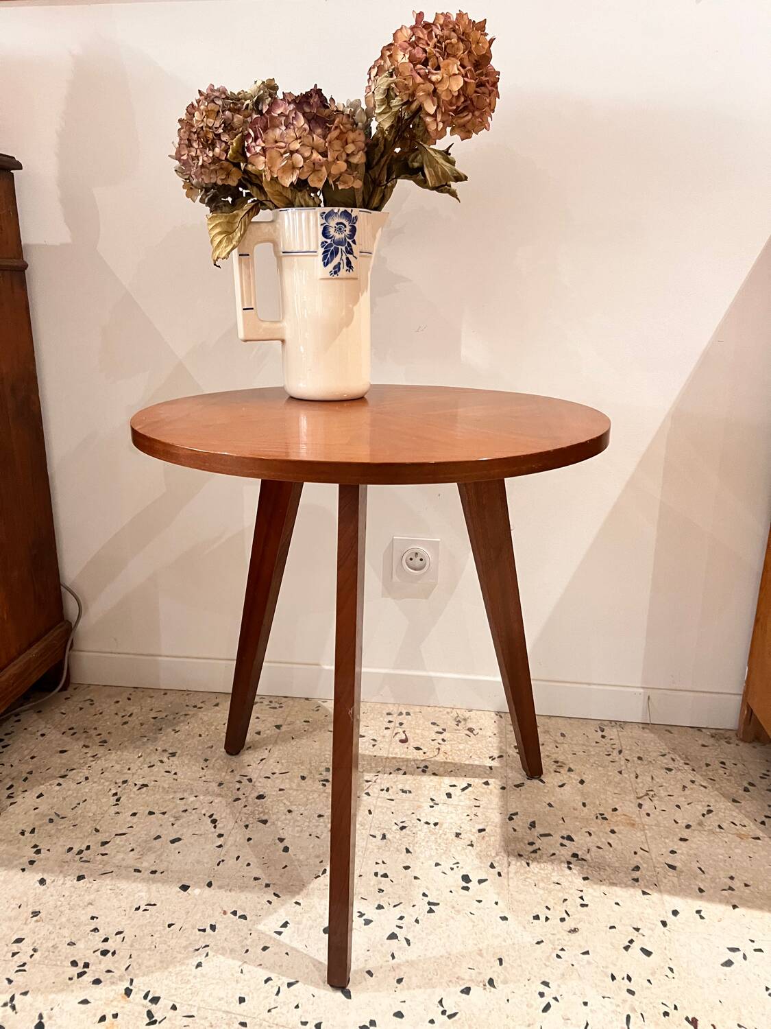 Vintage tripod table