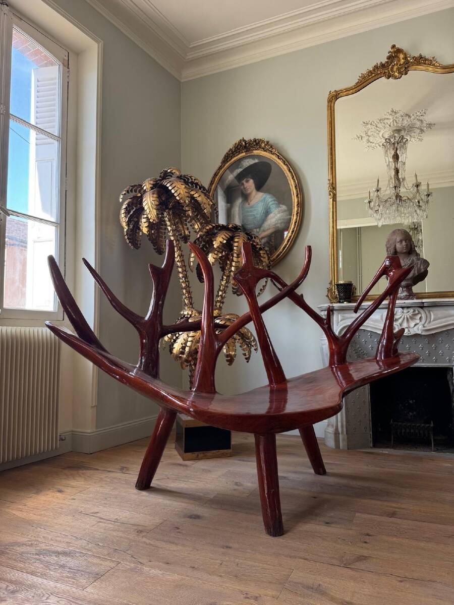 Rosewood bench, Italian work from the 1970s.