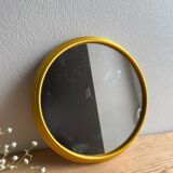 Vintage round gold mirror