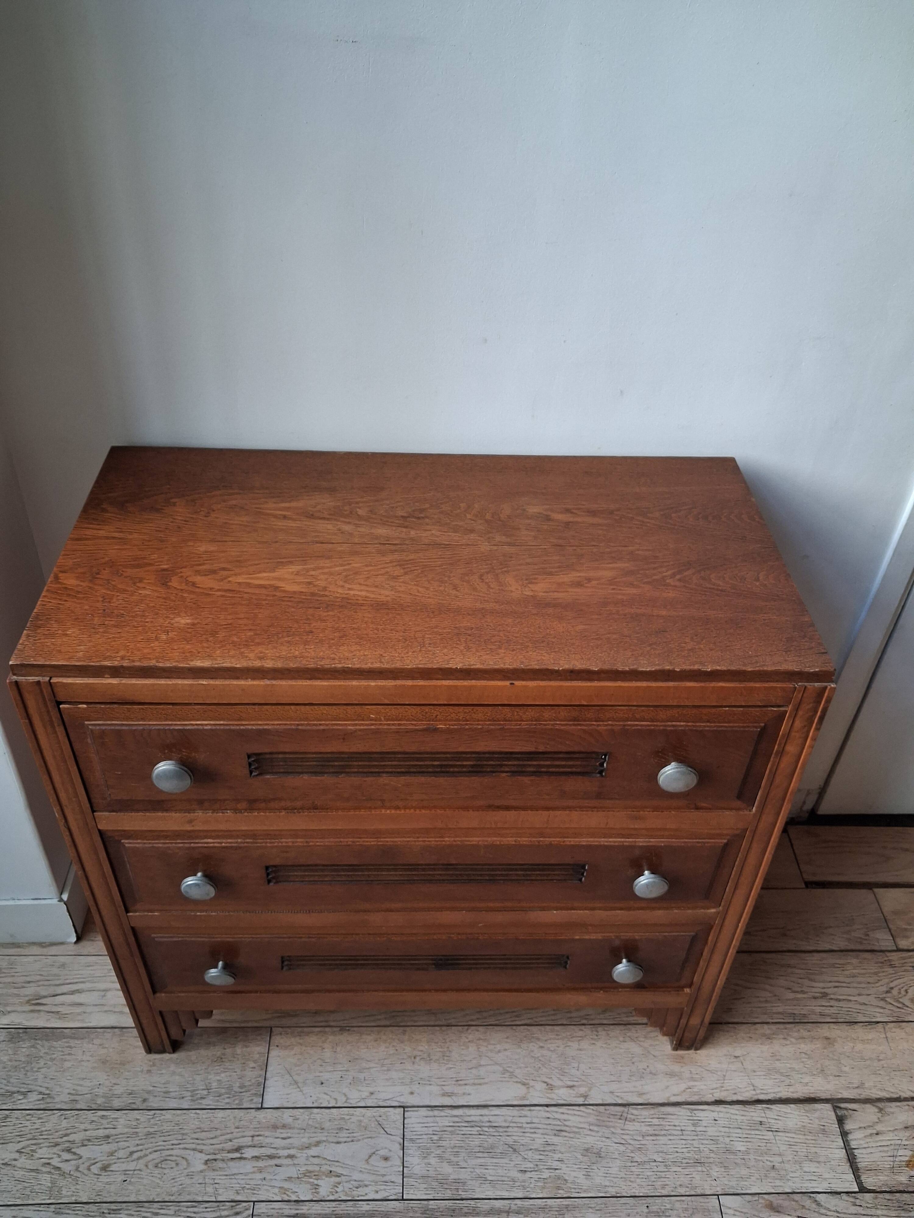 Art Deco chest of drawers