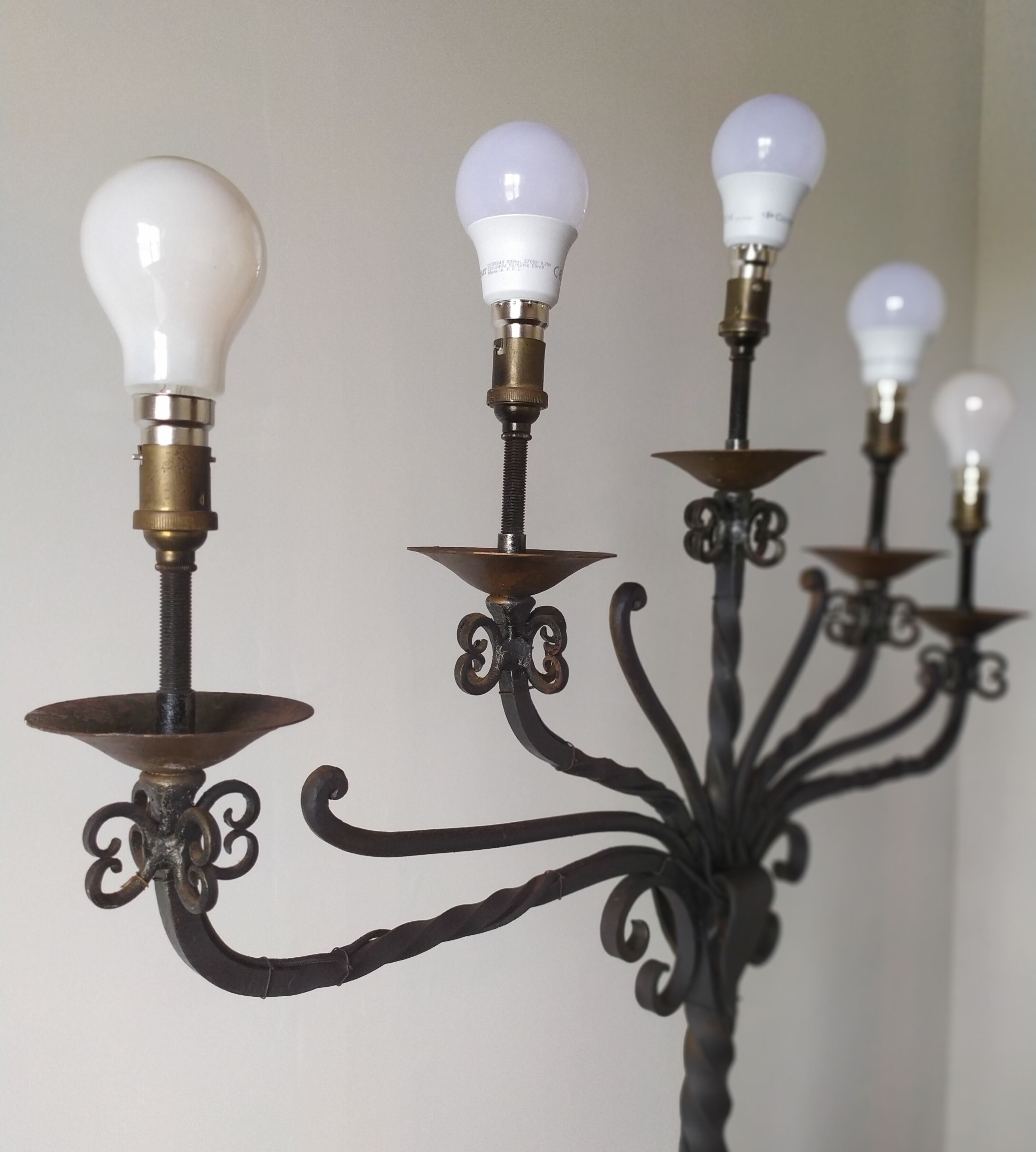 Chandelier 5 electrified high-time wrought iron lights