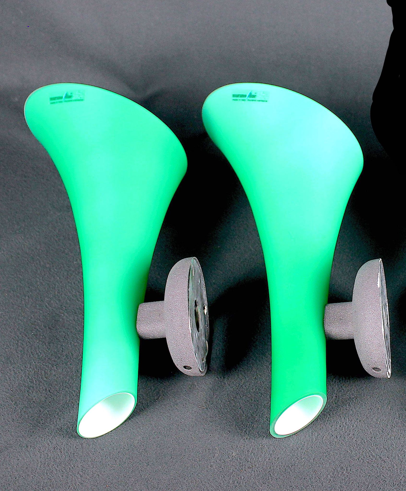 Pair of postmodern green glass wall sconces, by Carlo Nason for "murano due", Italy