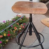 Chaise d'atelier bao