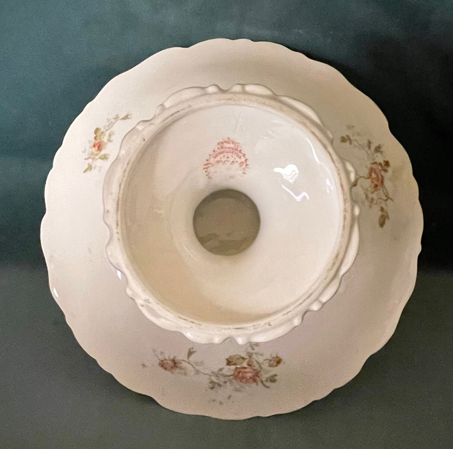 Porcelain fruit bowl