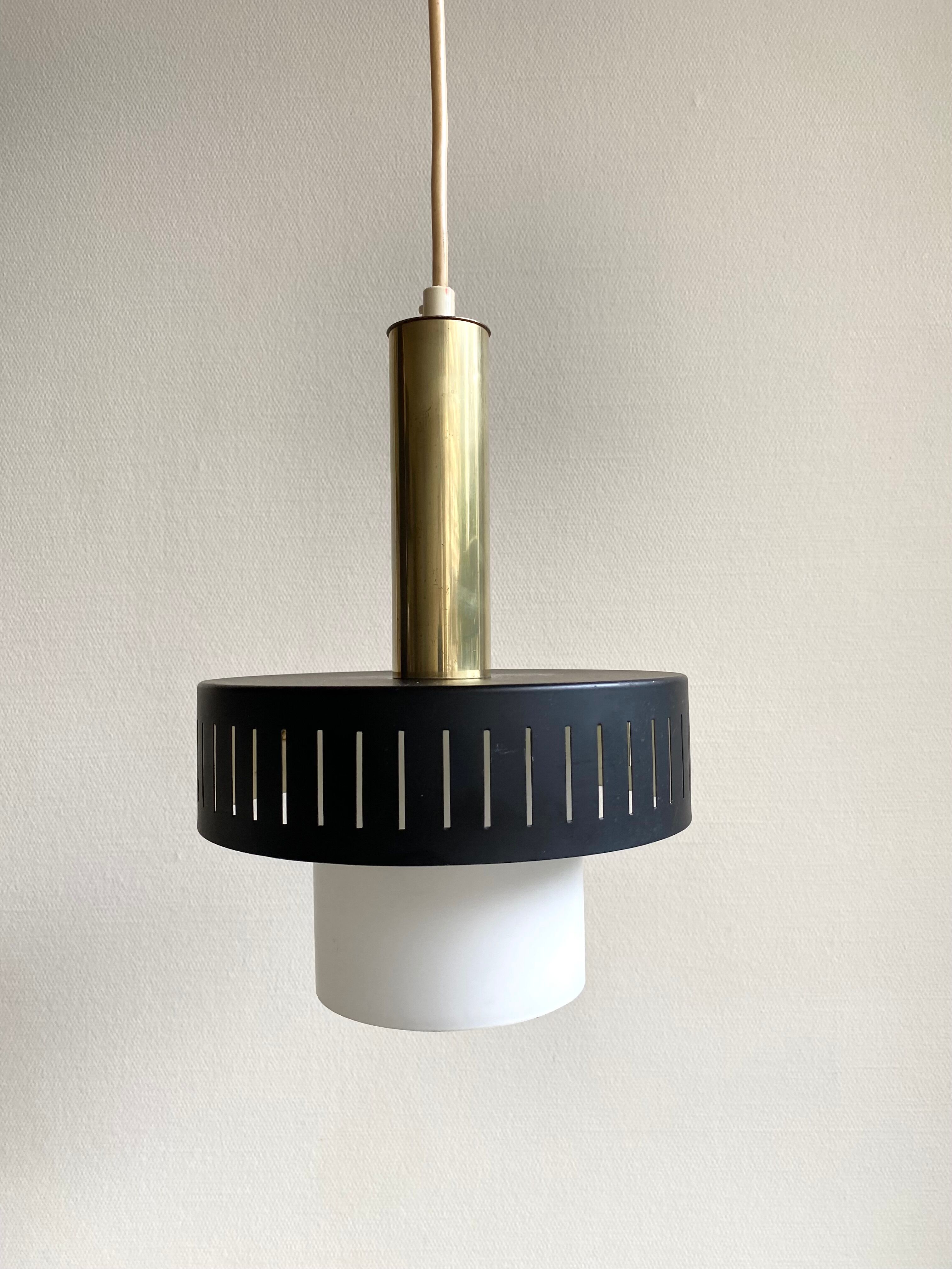 Suspension in opaline, brass and metal, circa 1960