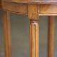 Pretty ART DECO (1920s/1930s) pedestal table or side table in oak.