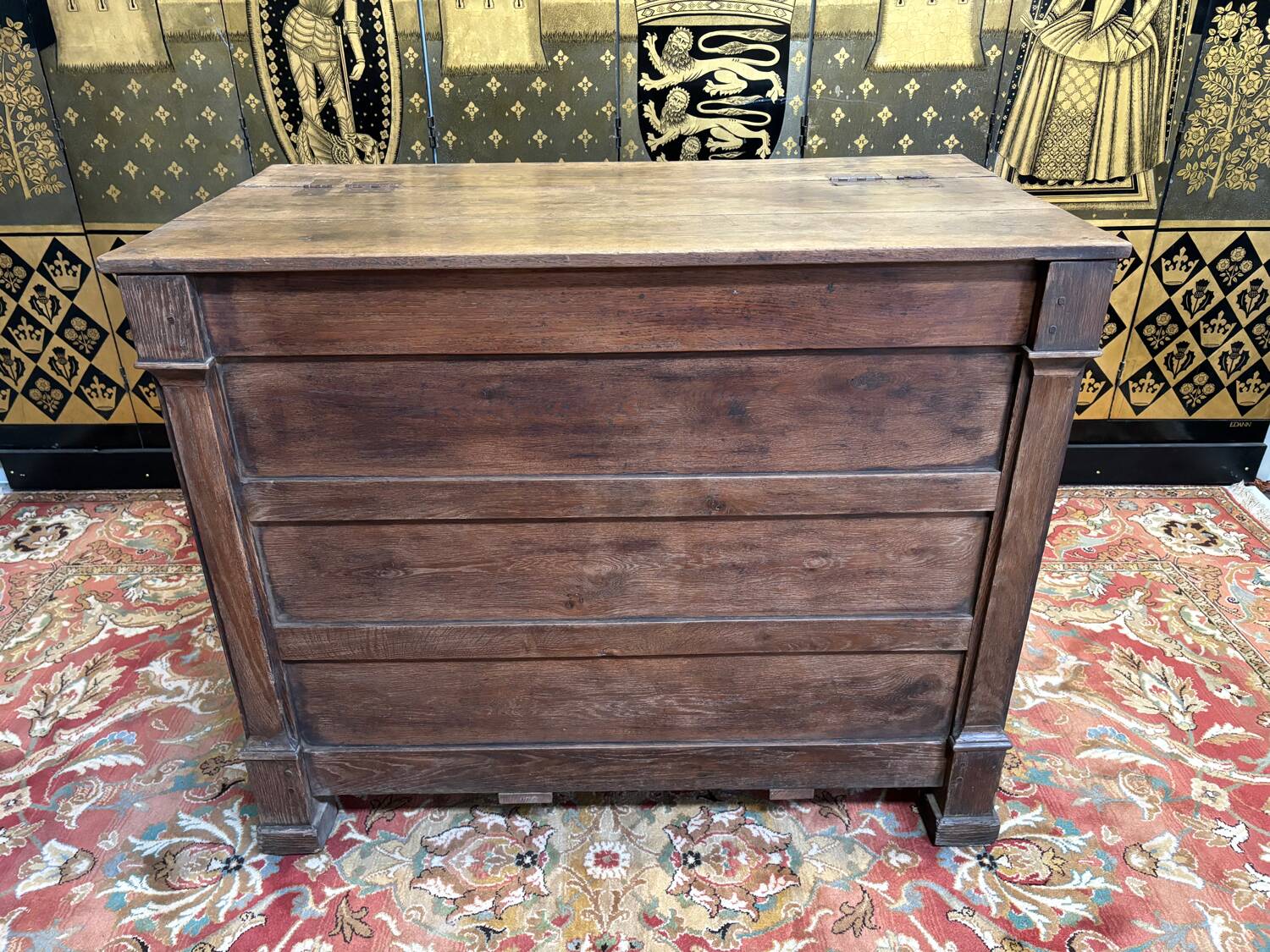Oak wood chest