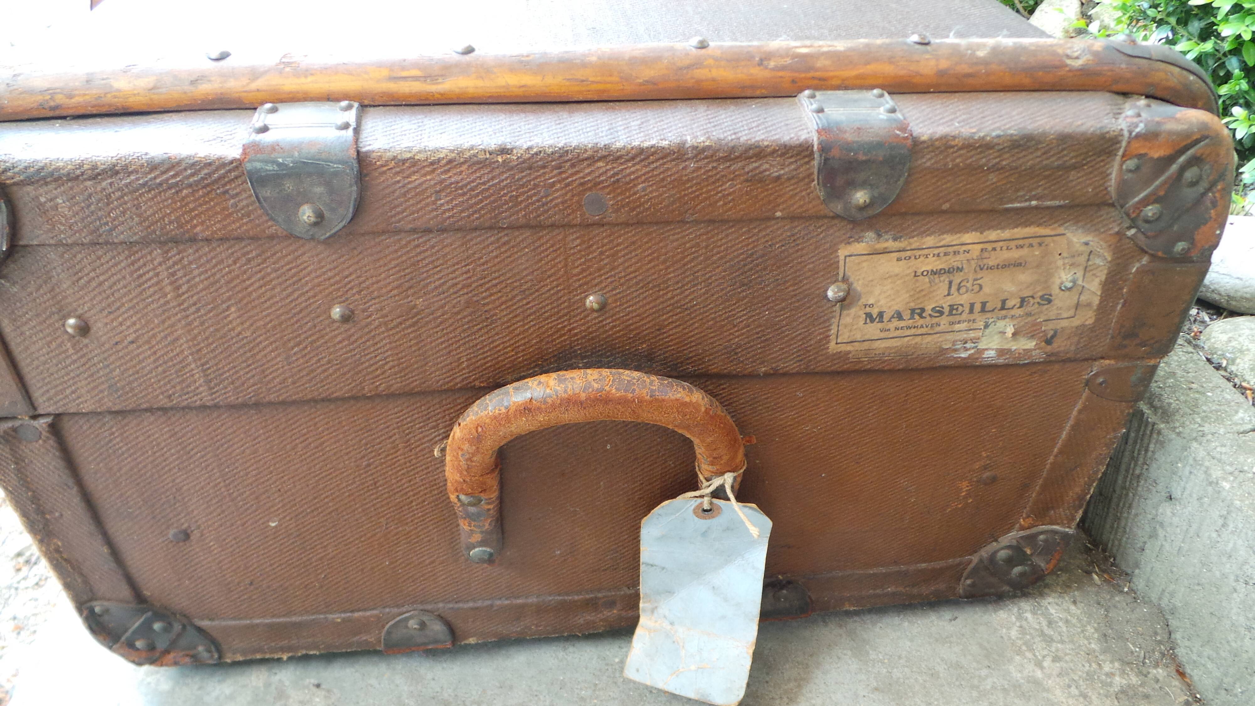 Trunk chest travel russian old