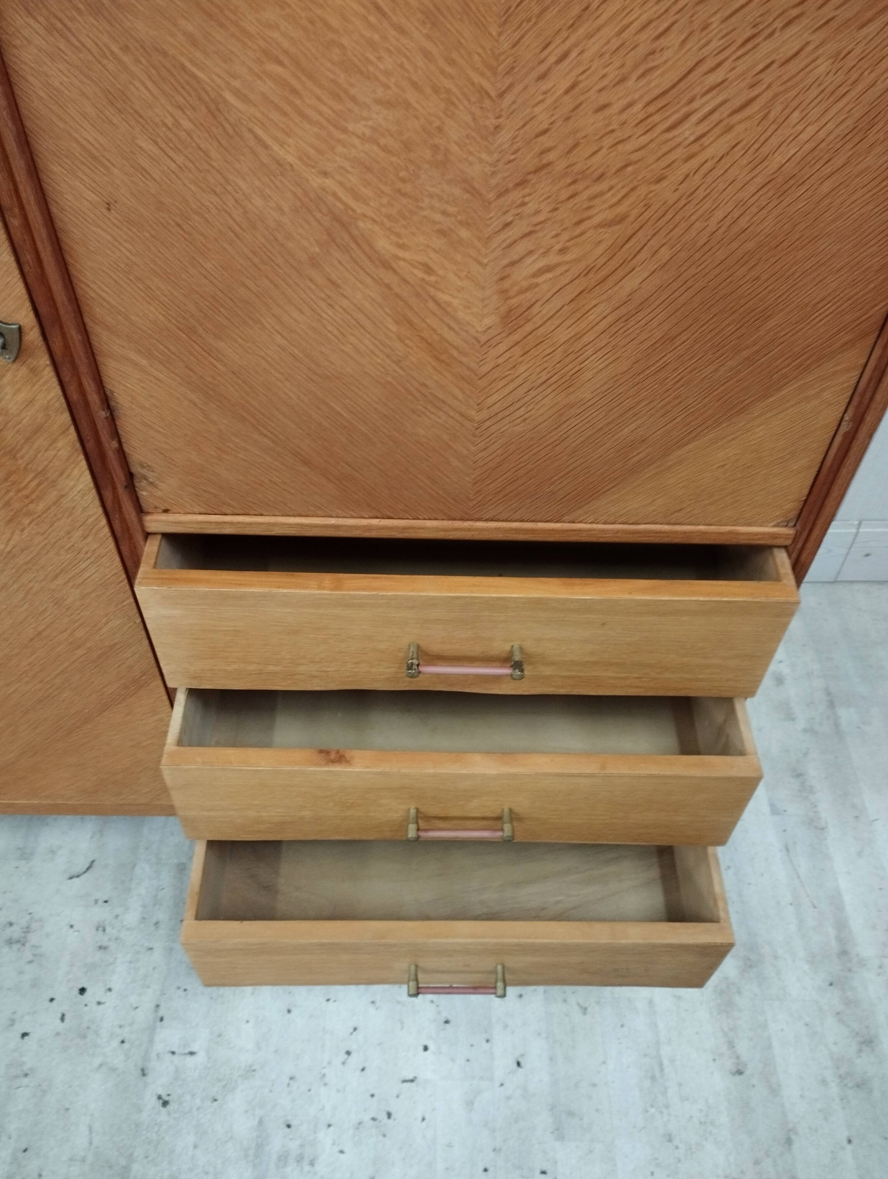 Secrétaire armoire vintage pieds compas