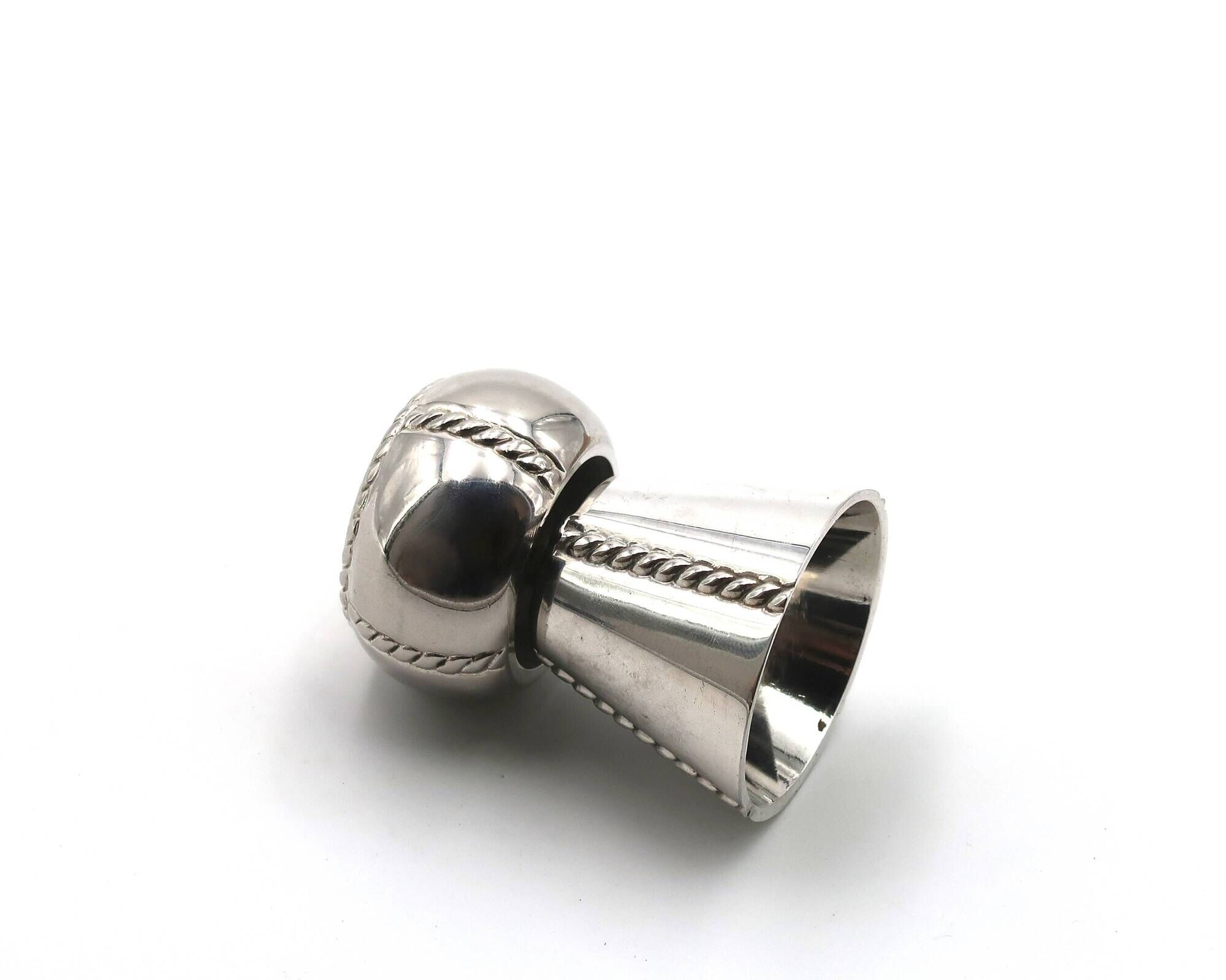 Reusable champagne bottle stopper Lebrun de Neuville in metal
