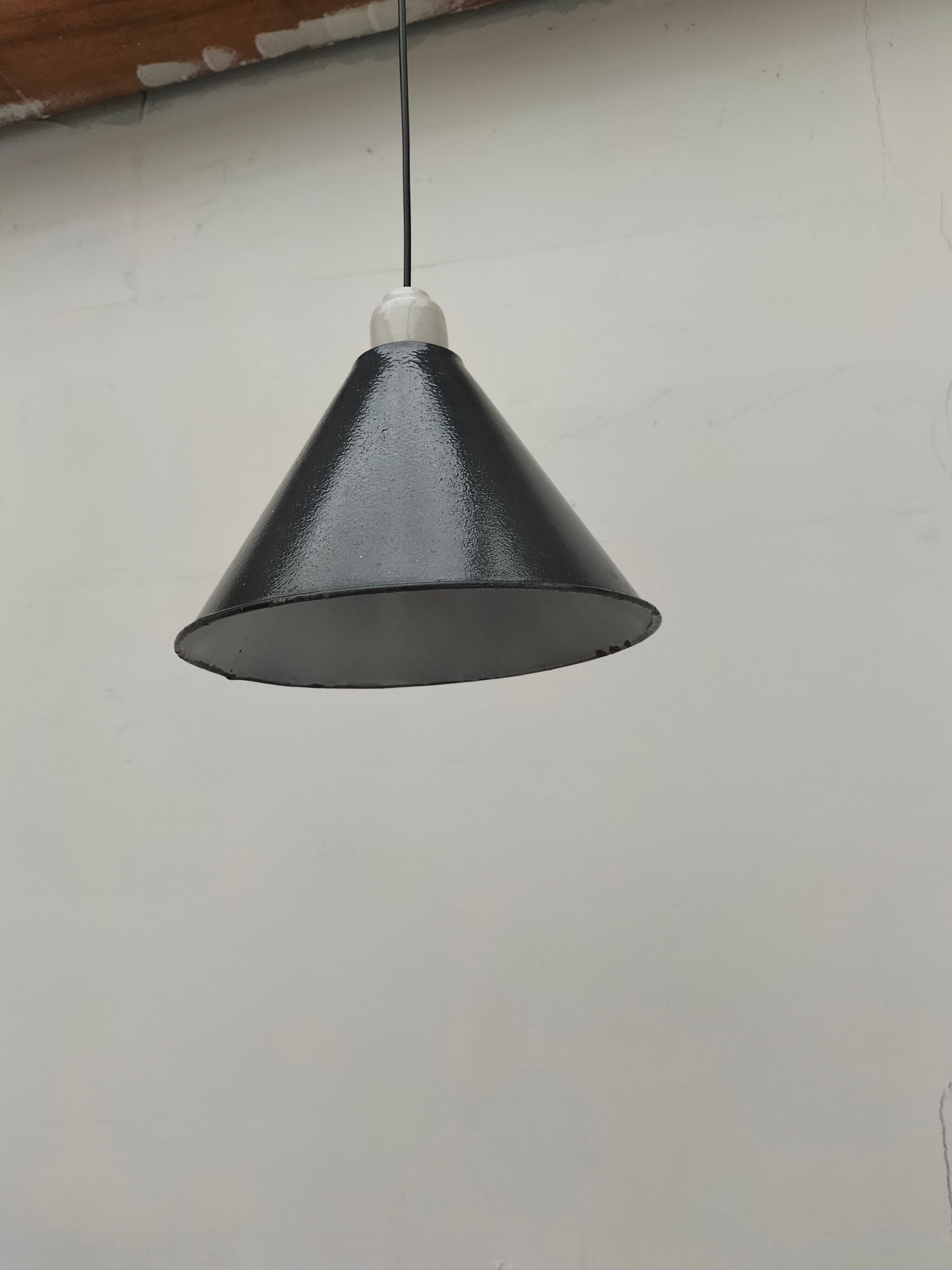 Industrial enamelled cone