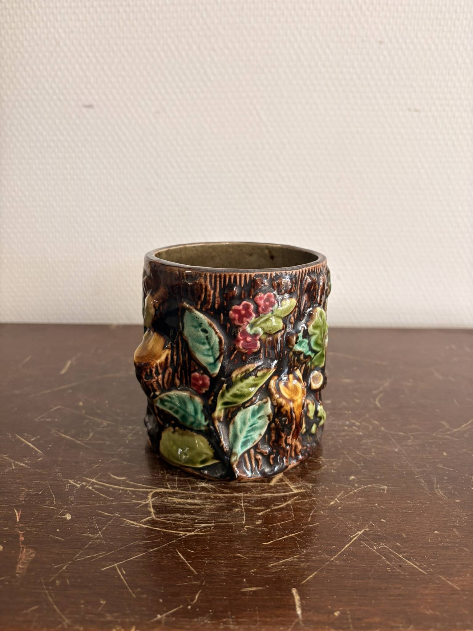 Ancien Pot Vase Porte Pinceaux Barbotine Tronc Feuilles Baies Naturaliste