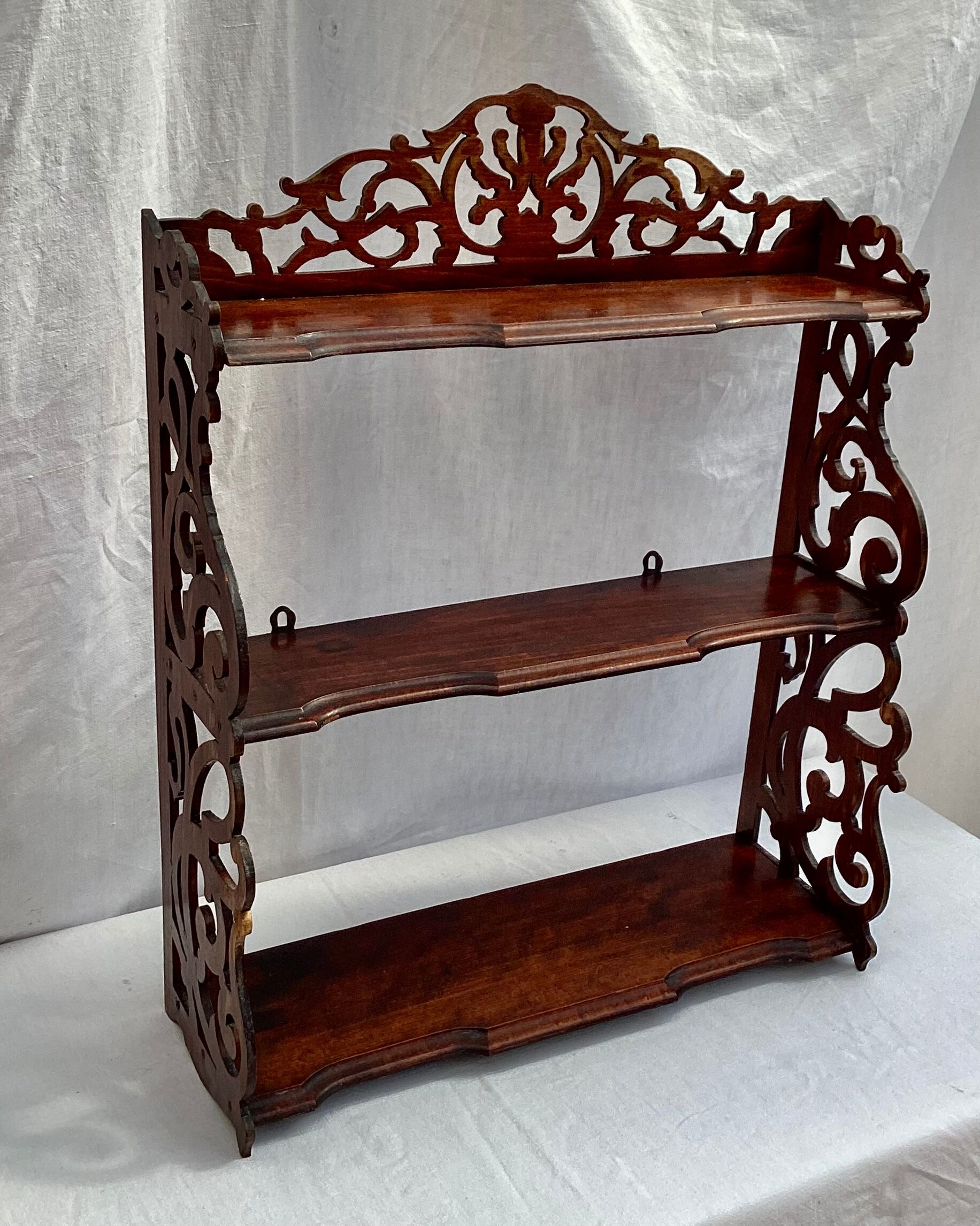 Old wall shelf in worked wood dimension: height -67cm- width --55cm-