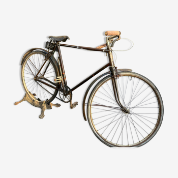 Old men's bike Terrot 1915