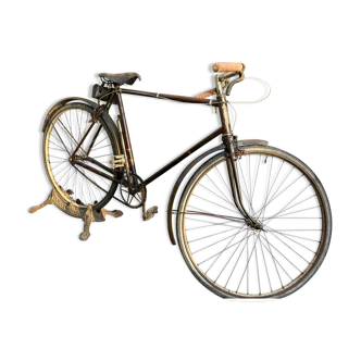 Old men's bike Terrot 1915