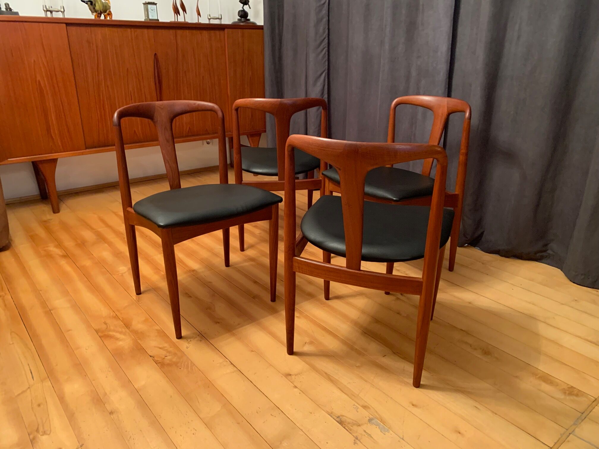 A set of four Juliane chairs by Johannes Andersen, Uldum Møbelfabrik, Denmark, 1960s.