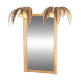 Illuminated “coconut tree” mirror in rattan