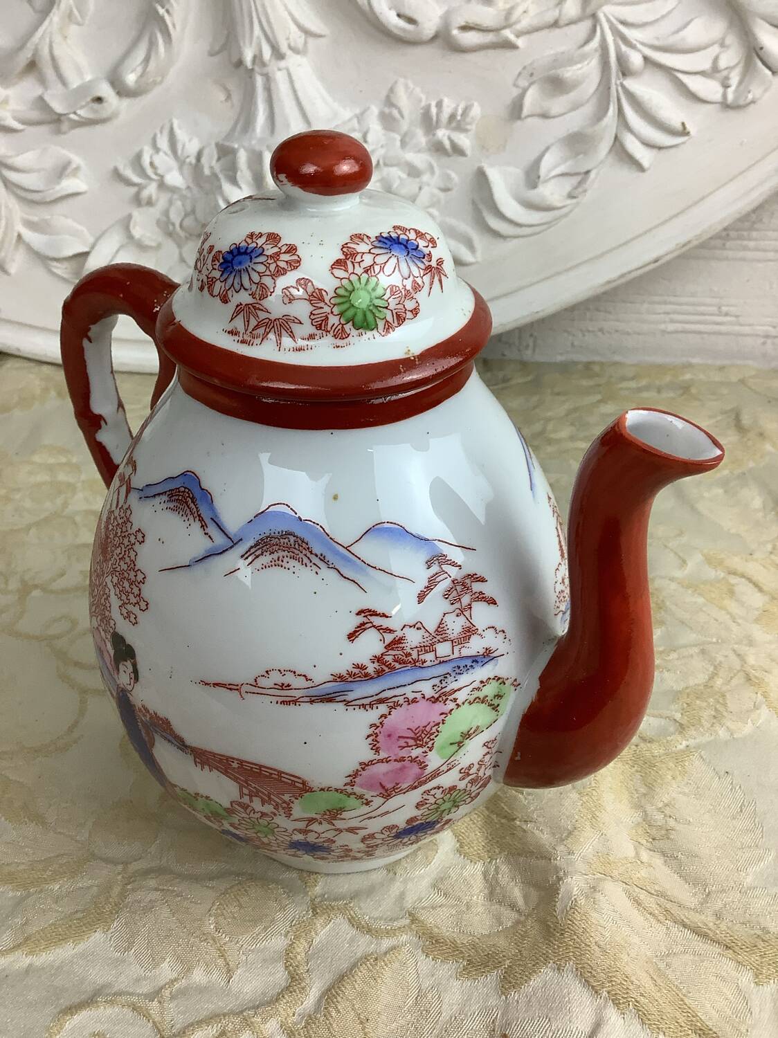 Antique Japanese porcelain teapot