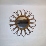 Rattan mirror daisy