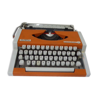 Machine a écrire de voyage, typewriter, olympia traveler de luxe1970