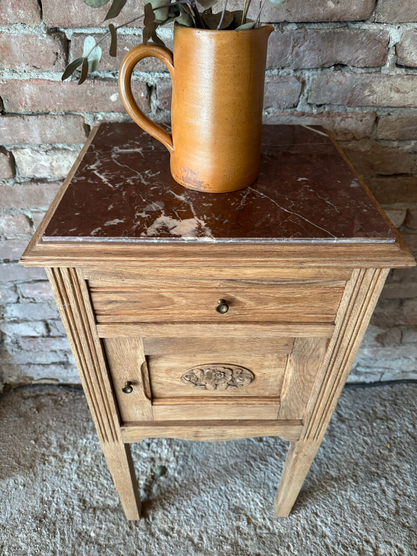 Bedside table/side table