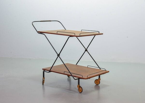 Desserte à thé scandinave minimaliste, pliable et mobile, en teck, Danemark, années 50