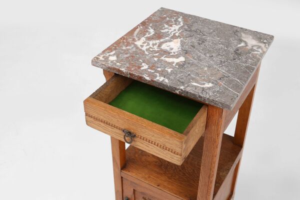 Table de chevet Art Déco en chêne avec plateau en marbre rose, France vers 1930