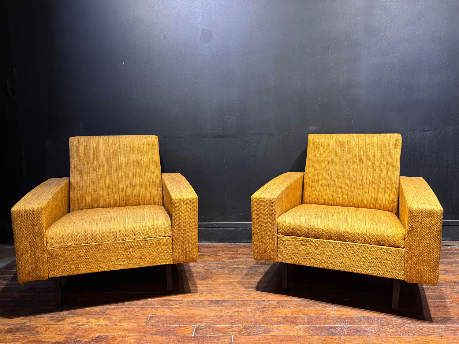 Pair of vintage mustard yellow armchairs – 1970s design