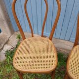 3 chaises de bistrot anciennes avec cannage