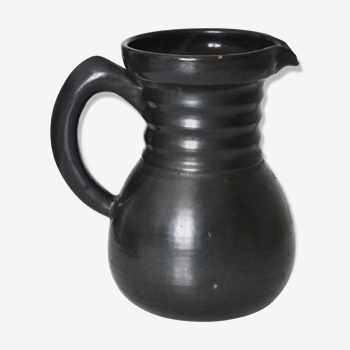 Accolay black pitcher