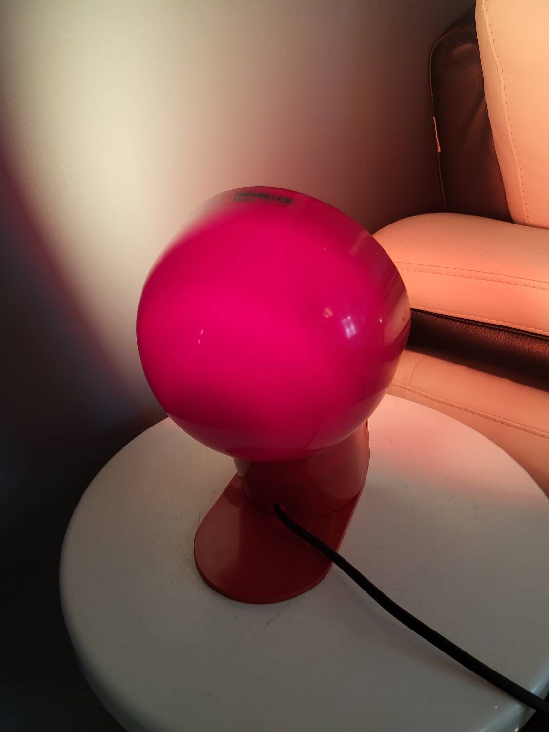 Lampe vintage Panda GUZZINI- Ambrogio Pozzi  rouge