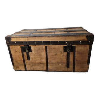 Old trunk