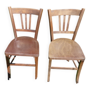 2 chaises bistrot vintage