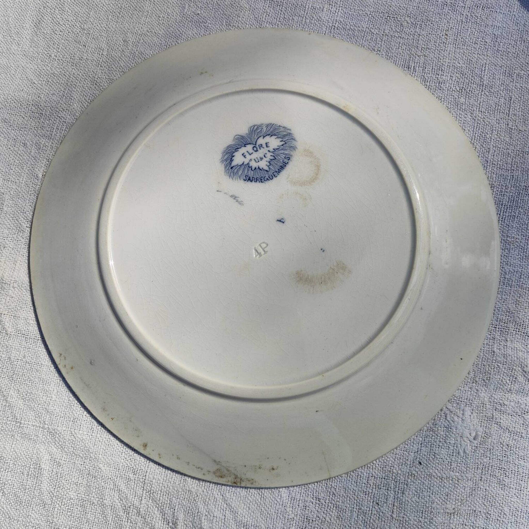 Assiette plate terre de fer U&C Sarreguemines
