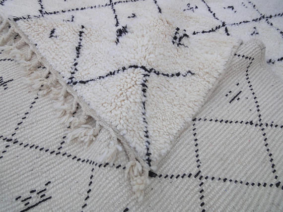 Beni ourain carpet 303 x 195 cm