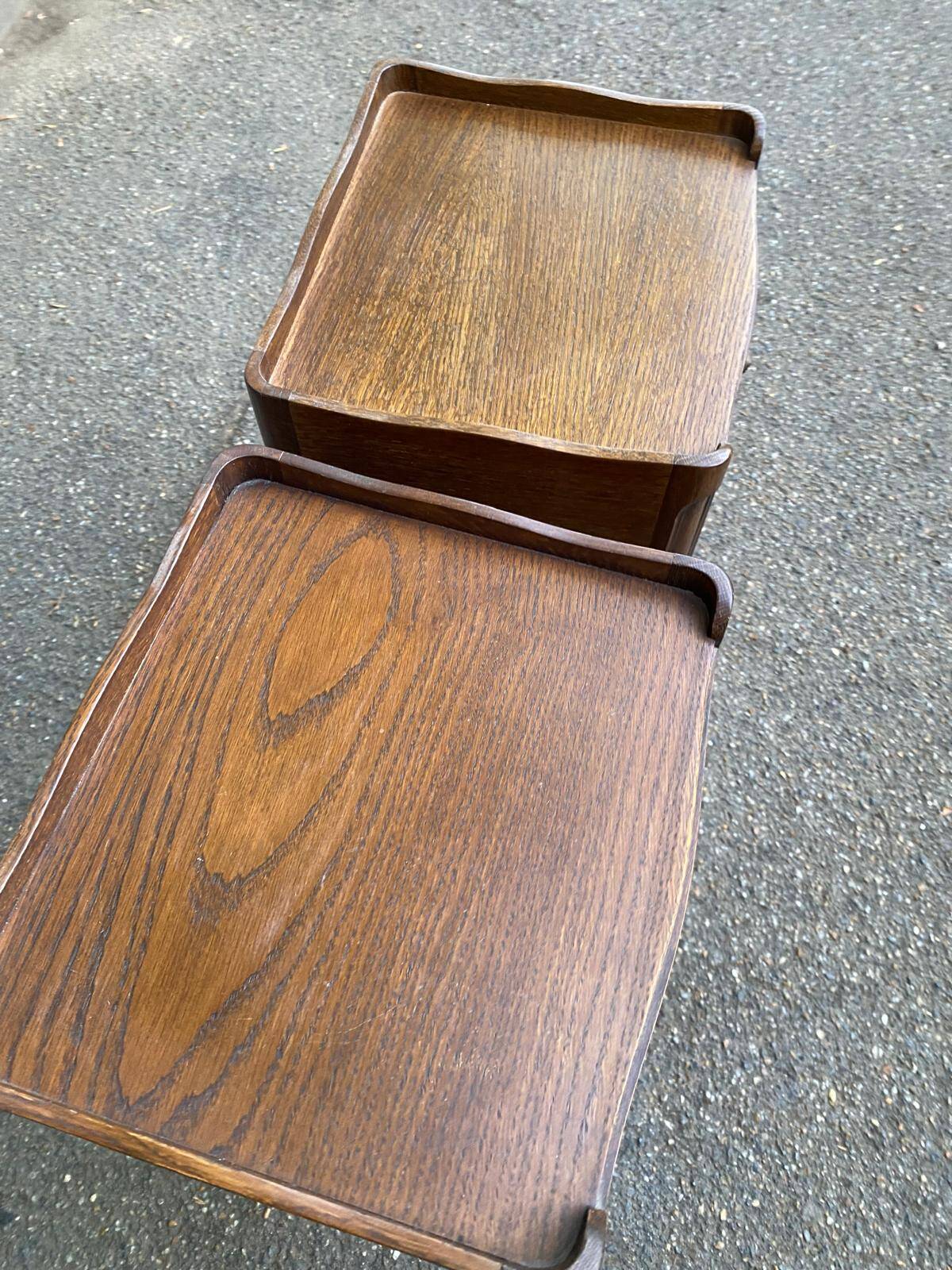 2 Louis XV bedside tables made of curved solid oak with drawers from 1960.