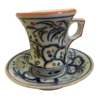 Tasse et sous-tasse, brulot, porcelaine de Bayeux XIXème siècle