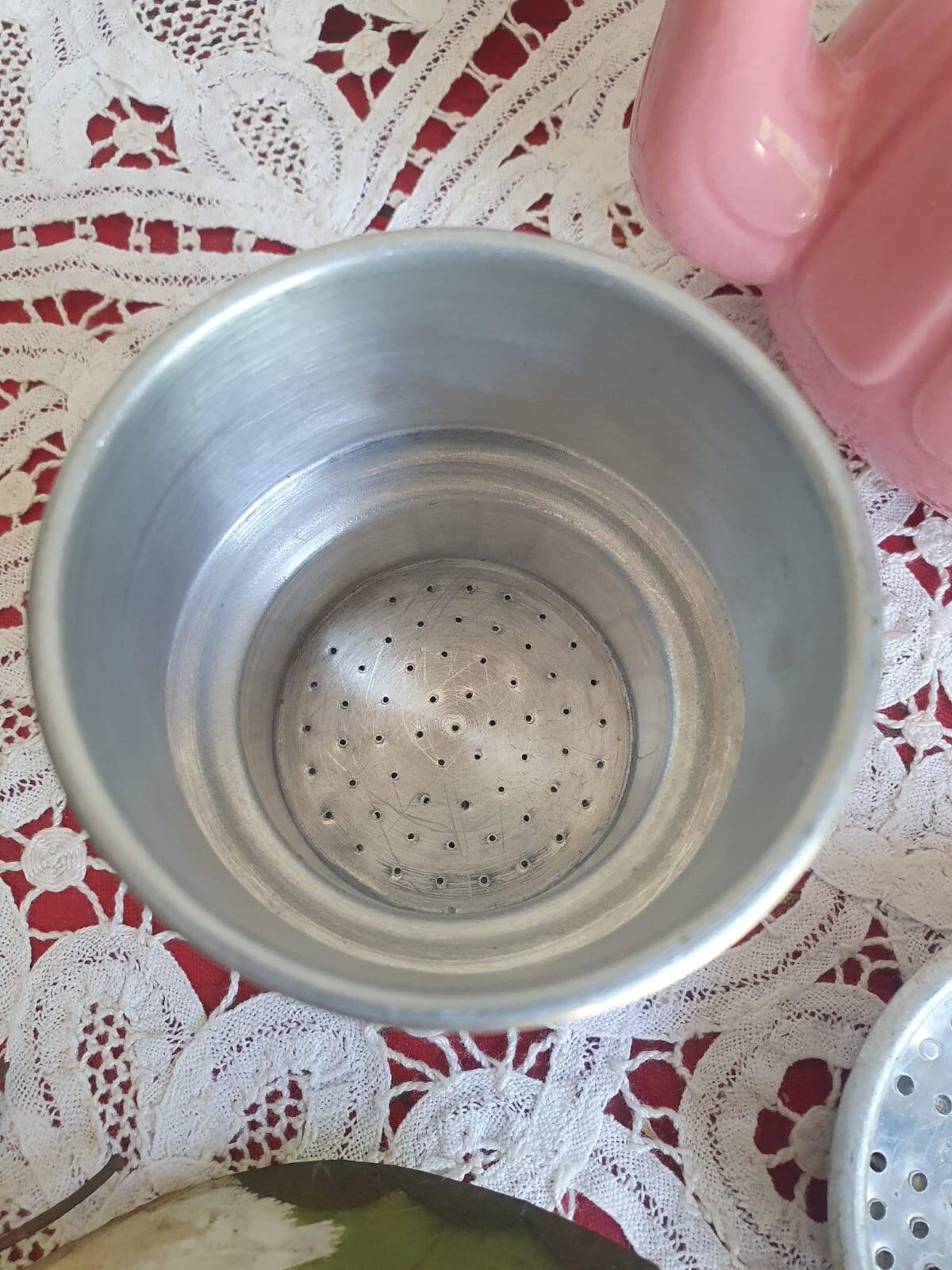petite cafetière céramique rose