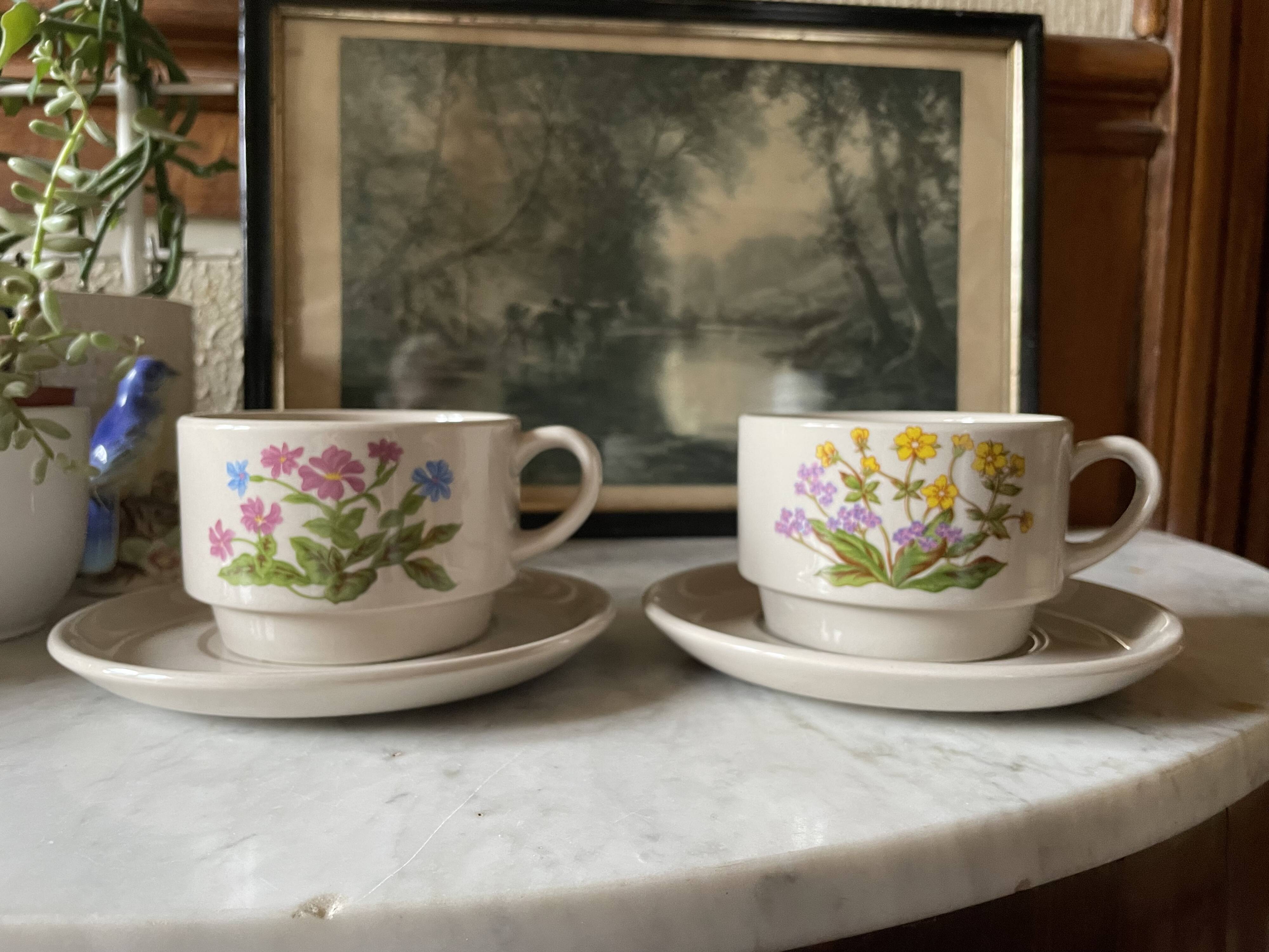 Vintage stoneware cups