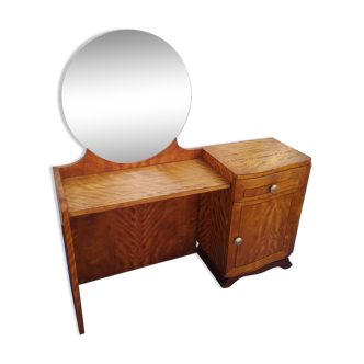 Art deco dressing table