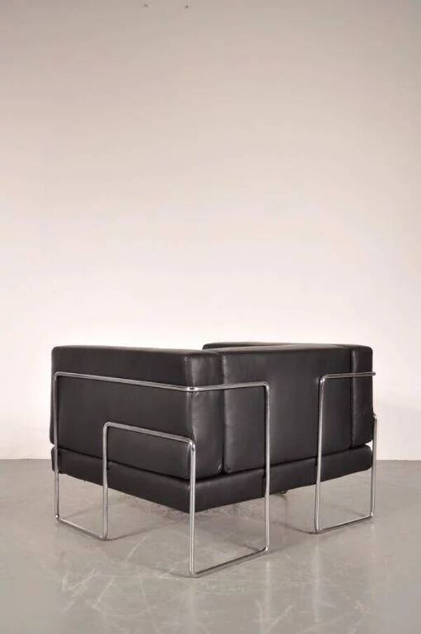 Fauteuil des années 1969 par Kwok Hoï Chan pour Steiner, France